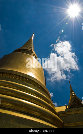 Phra Sri Rattana Chedi in King's Palace Wat Phra Kaeo, Bangkok, Thailand Stock Photo