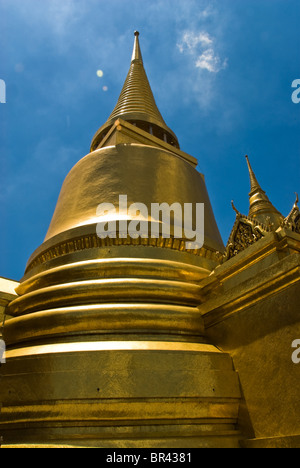 Phra Sri Rattana Chedi in King's Palace Wat Phra Kaeo, Bangkok, Thailand Stock Photo