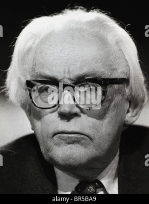 Michael Mackintosh Foot (born 23 July 1913) is a British politician and writer. He was leader of the Labour Party pictured 1982. From the archives of Press Portrait Service (formerly Press Portrait Bureau) Stock Photo