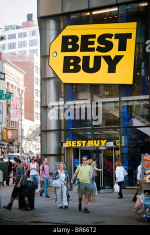 The Best Buy electronics store in Union Square in New York Stock Photo