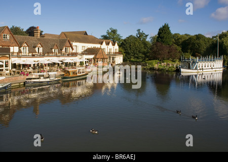 Swan Hotel by the river Thames, Goring and Streatley, Oxfordshire, UK ...