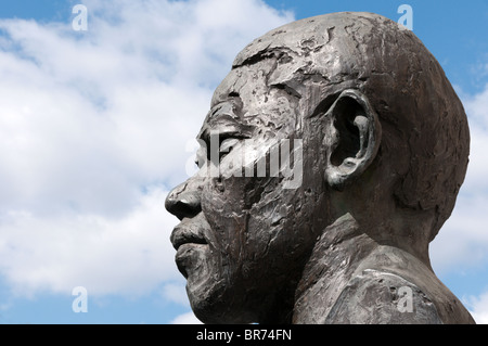 A bust of Nelson Mandela by Iain Walters outside the Royal Festival Hall on the South Bank, London Stock Photo