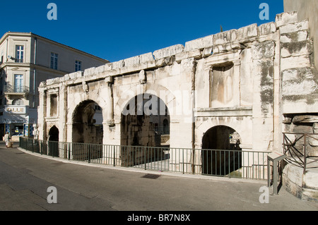 The roman Porte Auguste (August gate). Nimes, Languedoc-Roussillon, France Stock Photo