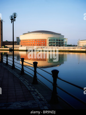 Waterfront Hall On The River Lagan, Belfast, Ireland Stock Photo