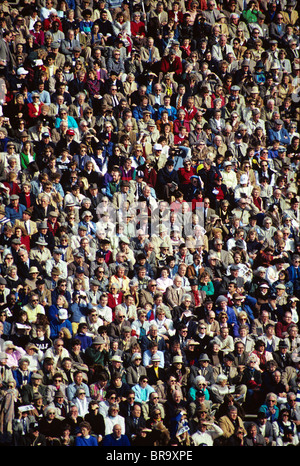 1980s CROWD Stock Photo - Alamy