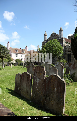 The churchyard and tombstones at the church of St. Mary the Virgin in the historic Cinque Port town of Rye, East Sussex, UK Stock Photo