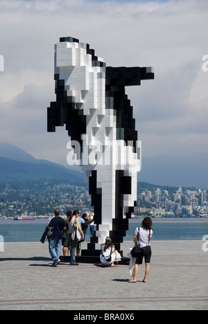 'Pixel Orca', sculpture by Douglas Coupland outside the Vancouver Convention Centre Stock Photo