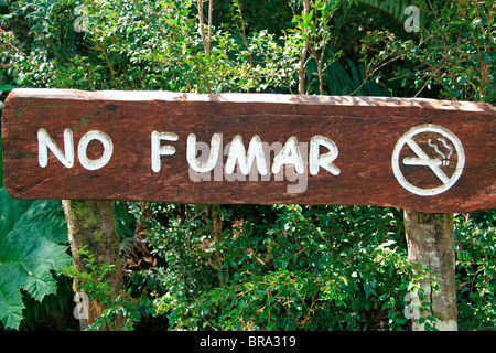 'No smoking' / 'No fumar' sign Stock Photo