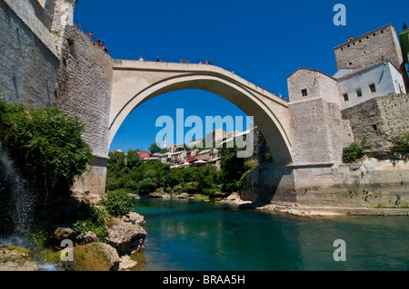 Famous old bridge reconstructed after collapsing in the war in the old town of Mostar, UNESCO, Bosnia-Herzegovina Stock Photo