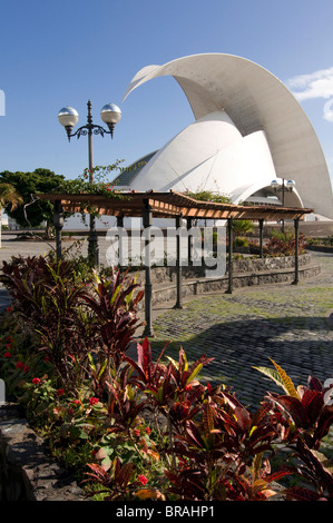 The Opera of Santa Cruz de Tenerife (Auditorio de Tenerife) by Santiago Calatrava, Santa Cruz, Tenerife, Canary Islands, Spain Stock Photo