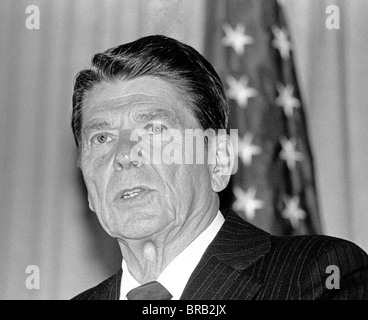 President Ronald Reagan at press conference in San Francisco ...