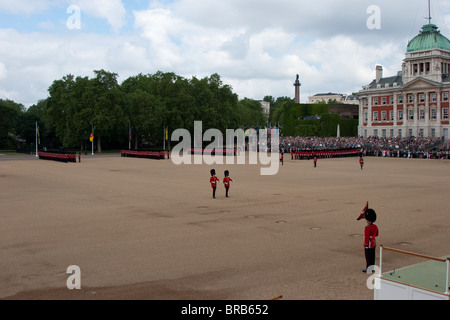 Getting ready for the parade - 39 minutes to go! 'Trooping the Colour' 2010 Stock Photo