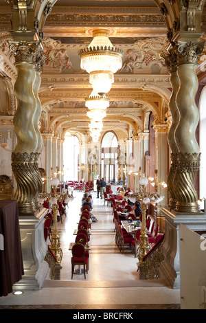 Cafe New York Budapest, Hungary Stock Photo - Alamy