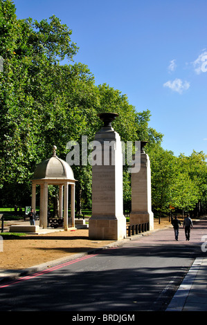 Commonwealth Gates War Memorial. Constitution Hill, City of Westminster, London, England, United Kingdom Stock Photo