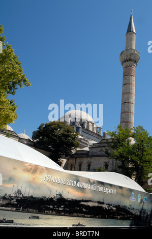 beyazit-camii-in-istanbul-and-