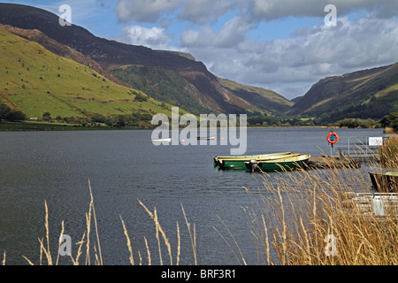Talyllyn Lake, Gwynedd, Wales - Snowdonia. Aka Tal-y-Llyn Lake or Llyn Mwyngil Stock Photo