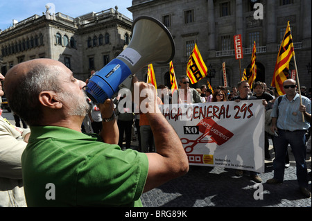 Striking workers of media writings of the Unions CCOO,UGT,SPC, UPIFC in Barcelona at he occasion of the general strike in Spain. Stock Photo