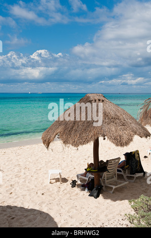 Mexico, Cozumel. Beach umbrellas on Playa Mia Grand Beach Park, Isla de Cozumel (Cozumel Island). Stock Photo