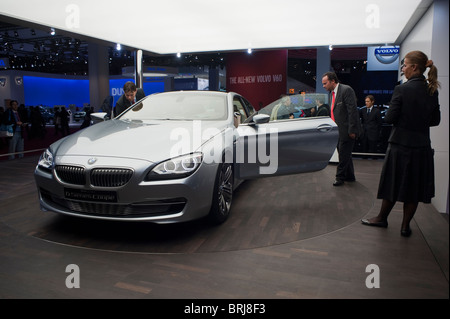 Paris, France, Small Group People, Visiting Paris Car Show, BMW, 6 Series on display at Trade Show, front Stock Photo