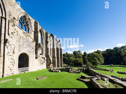 Bolton Priory, Bolton Abbey, Wharfedale, Yorkshire Dales, North Yorkshire, England, UK Stock Photo