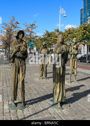 Irish Famine statues memorial, Custom House Quay, Dublin Ireland Stock Photo