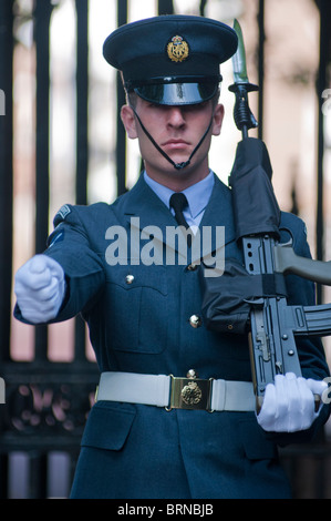 RAF guardsman marching at the Mall in London, UK Stock Photo