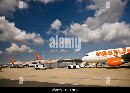 Jet aircraft loading and unloading at Bristol Airport, UK Stock Photo