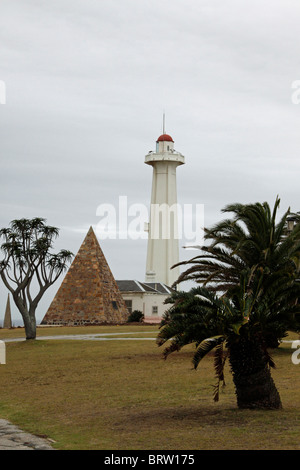 The lighthouse and pyramid Memorial in the Donkin Reserve in central Port Elizabeth, South Africa Stock Photo