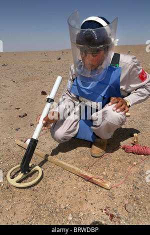 Halo trust clears minefields in Afghanistan Stock Photo