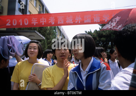 Senior high school entrance examination in Beijing, China. 24-Jun-2010 Stock Photo