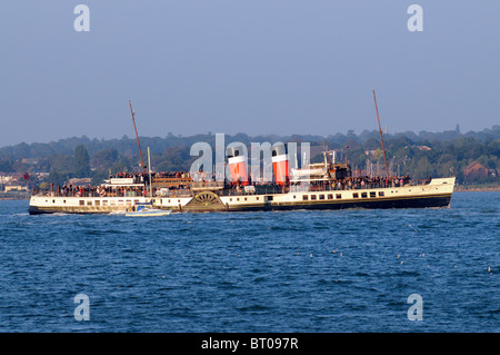 The paddle steamer Waverley last of its type in the world underway with a full load of passengers on Southampton Water UK Stock Photo