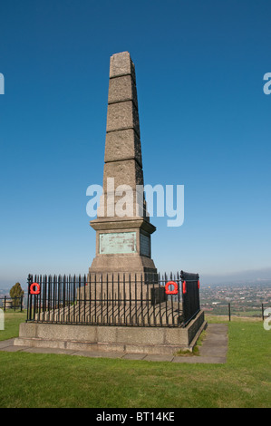 Cenotaph Werneth Low Country Park.Built in tribute to the 710 local men who died in WW1, unveild 25th June 1921. Stock Photo