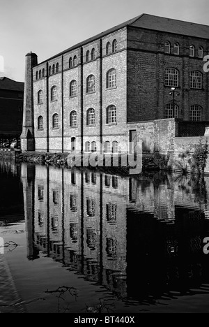 old warehouse building nottingham canal england uk Stock Photo