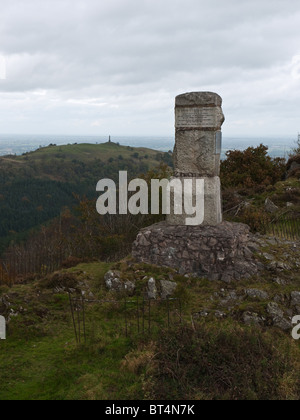 A monument on Moel y Golfa in the Breidden Hills, Powys, mid-Wales. Rodney's Pillar visible on Breidden Hill behind. Stock Photo