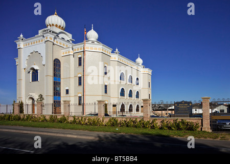 Gurdwara Sahib (Sikh Temple), Leamington, Warwickshire, UK Stock Photo