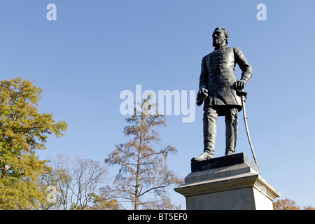 Statue of Thomas Jonathan Jackson (1824–63) American Confederate general, known as Stonewall Jackson, Lexington cemetery, VA. Stock Photo