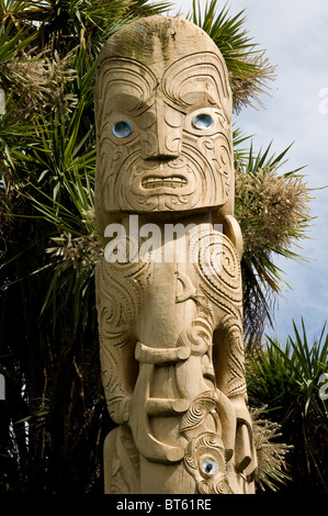 maori totem pole carving wood timber Poupou carved wooden post Victoria Square, Christchurch, New Zealand carved wooden post Pou Stock Photo