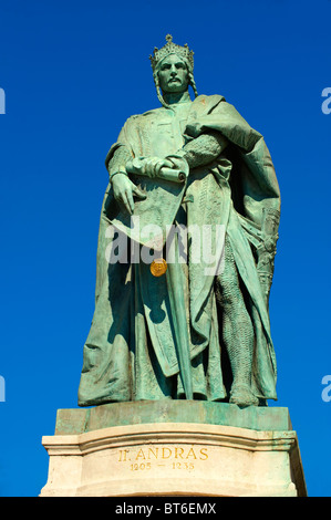 Statue of King Andras 2nd - Hősök tere, ( Heroes Square ) Budapest Hungary Stock Photo