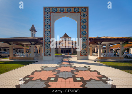 Universiti Brunei Darussalam Mosque, Gadong, Brunei Stock Photo