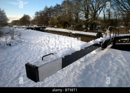 Kennet and Avon Canal Newbury Berkshire UK Snow Guyers Lock Stock Photo