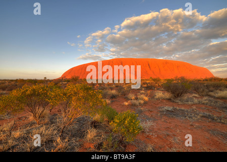 Uluru, Ayers Rock at sunrise, Uluru-Kata Tjuta National Park, Northern Territory, Australia Stock Photo