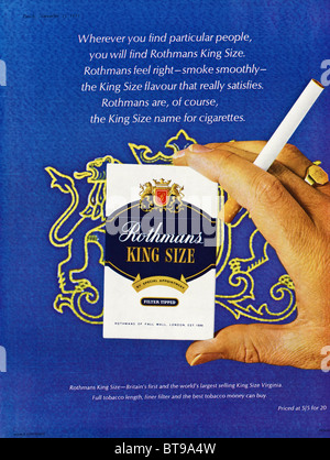 1960s magazine advertisement advertising ROTHMANS KING SIZE Stock Photo ...