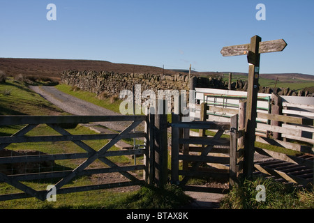 Bronte Falls Signpost on The Bronte way on Haworth Moor, Bronte Country ...