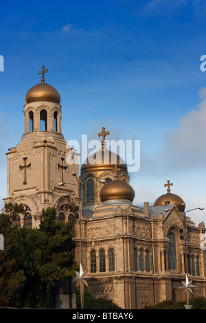 The Cathedral of the Assumption in Varna, Bulgaria. Completed in 1886, and also known as the Dormition of the Theotokos Cathedra Stock Photo