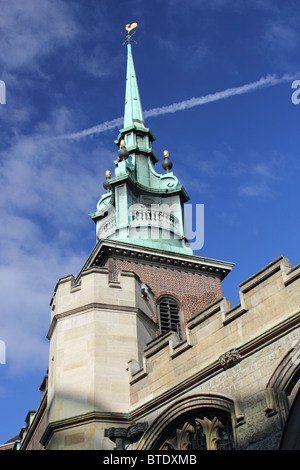 All Hallows by the Tower, Byward Street, established in 675 AD, is the oldest church in the City of London. Stock Photo