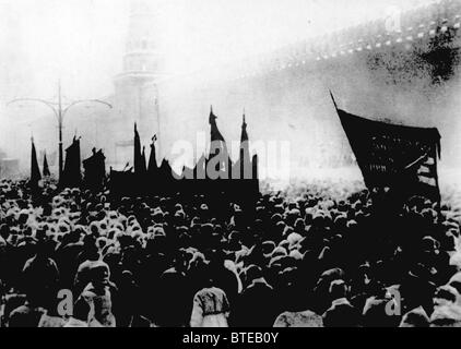 VLADIMIR LENIN (1870-1924) funeral on 27 January 1924 - see Stock Photo ...