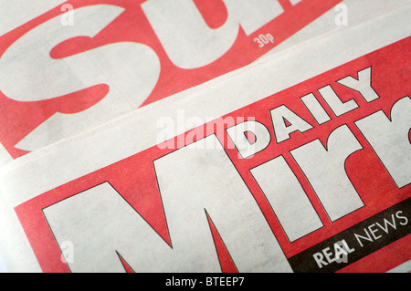 The Sun and Daily Mirror tabloid newspapers Stock Photo