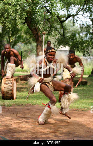 Zulu Stick fighting Stock Photo: 23370769 - Alamy