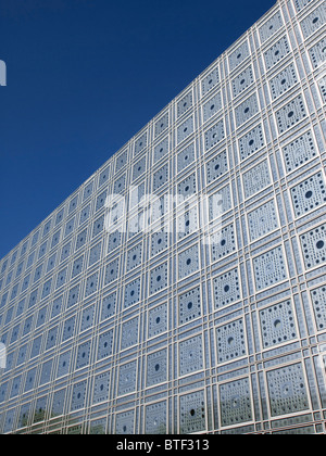 Exterior view of light sensitive facade and windows in the Institut du Monde Arabe in Paris France Architect Jean Nouvel Stock Photo