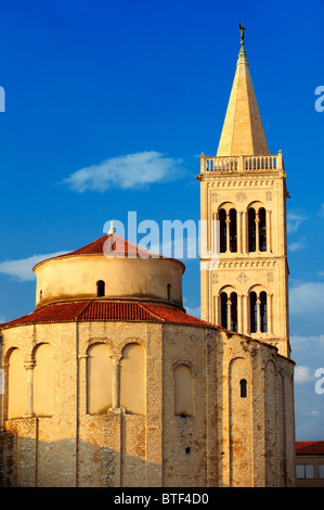 The Byzantine St Donat's Church & the Campinale bell tower of the St Anastasia Cathedral. Zadar, Croatia Stock Photo